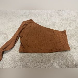 Very cropped one sleeve shirt, never worn